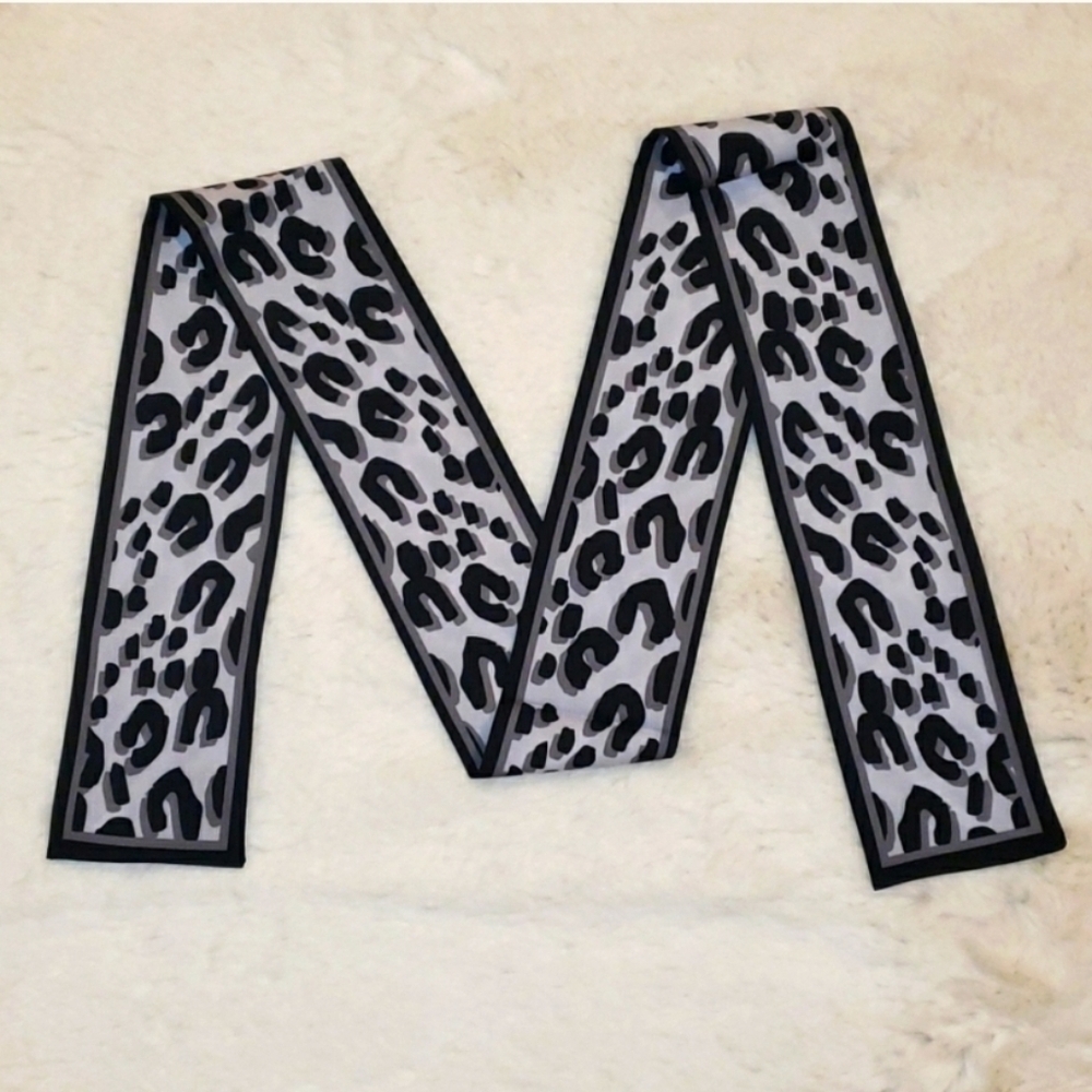 Silver Leopard print Silk Skinny Scarf Twilly - Picture 3 of 8